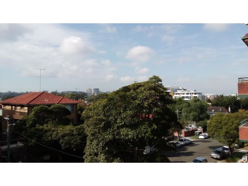 18/52 Boronia Street, Kensington NSW 2033