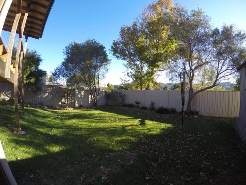 54 Premier Way, Bateau Bay NSW 2261