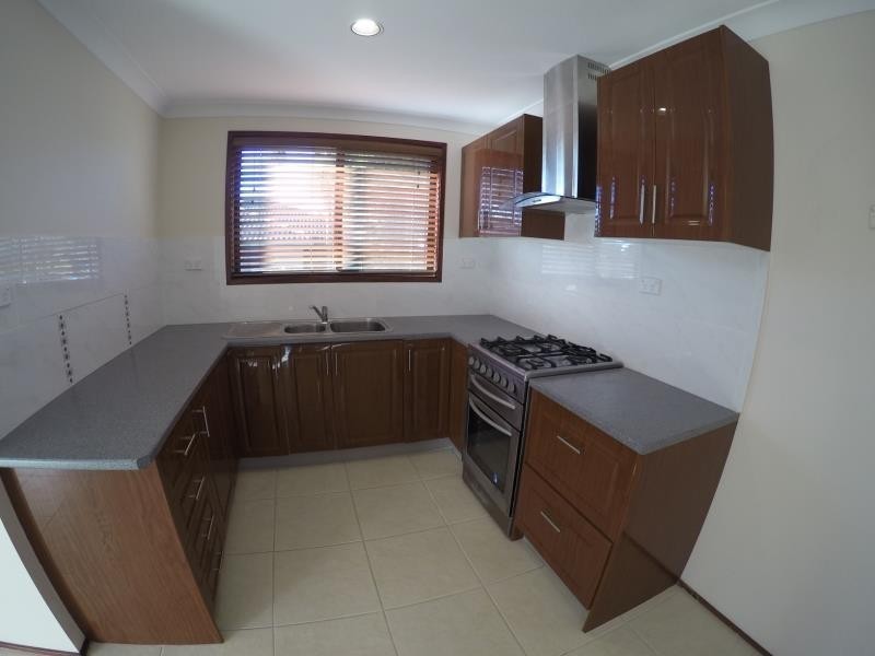 54 Premier Way, Bateau Bay NSW 2261