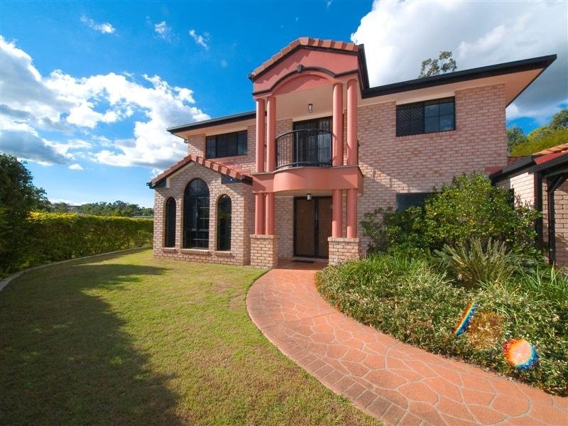 16 Snow Wood Drive, Eatons Hill QLD 4037