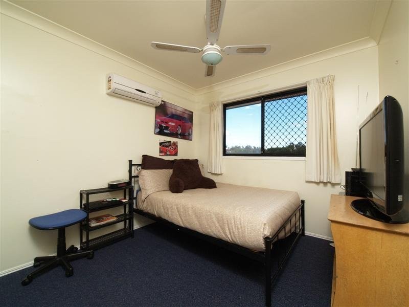 16 Snow Wood Drive, Eatons Hill QLD 4037