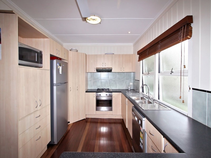 8A George St, Virginia QLD 4014