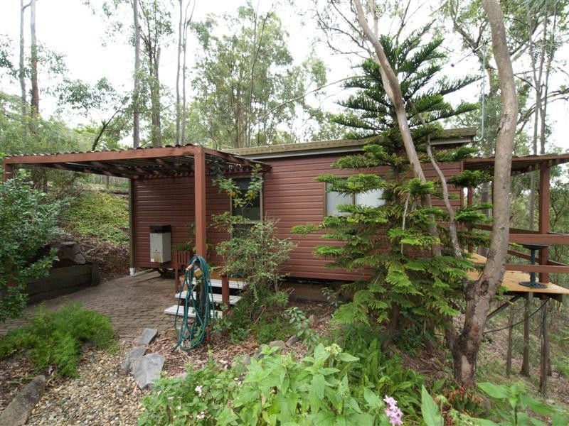 17 Somers Street, Cashmere QLD 4500