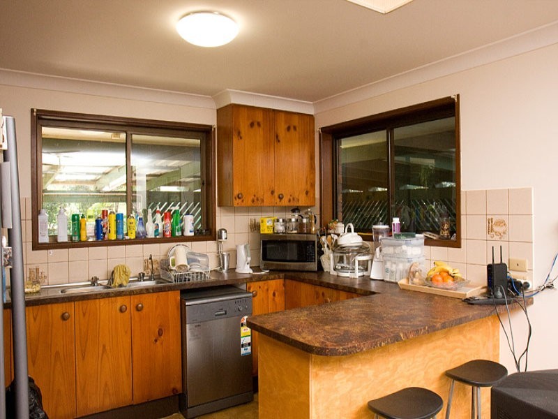 1 Brenda Ct, Mooloolah Valley QLD 4553