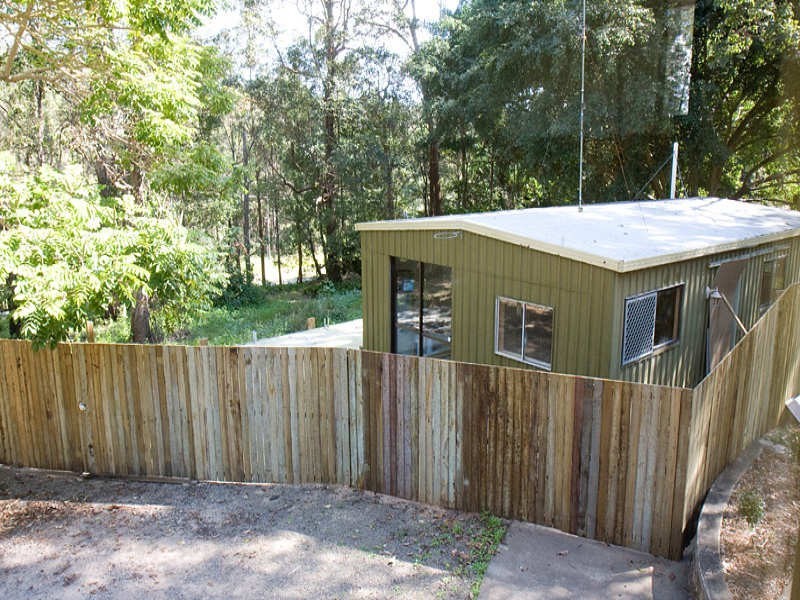 1 Brenda Ct, Mooloolah Valley QLD 4553