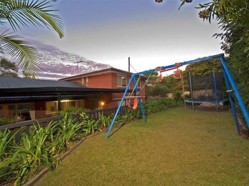 13 Bunya Park Drive, Eatons Hill QLD 4037