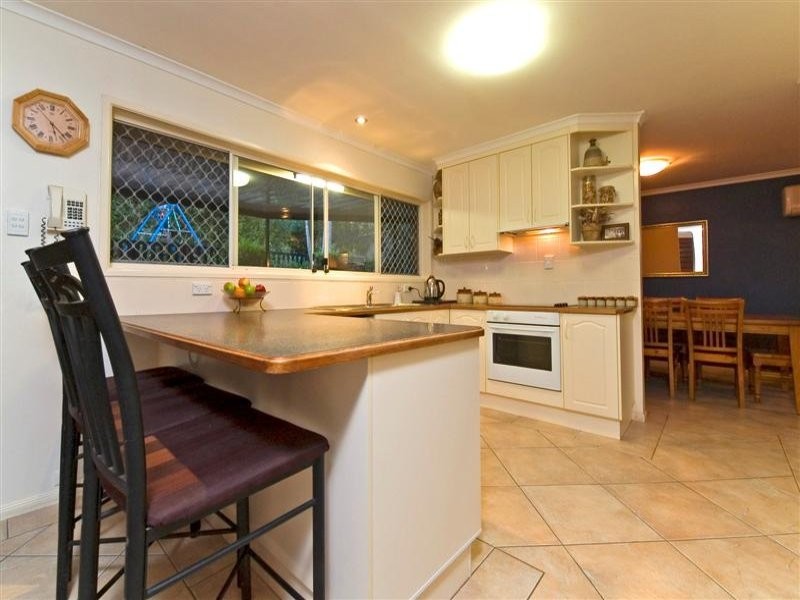 13 Bunya Park Drive, Eatons Hill QLD 4037