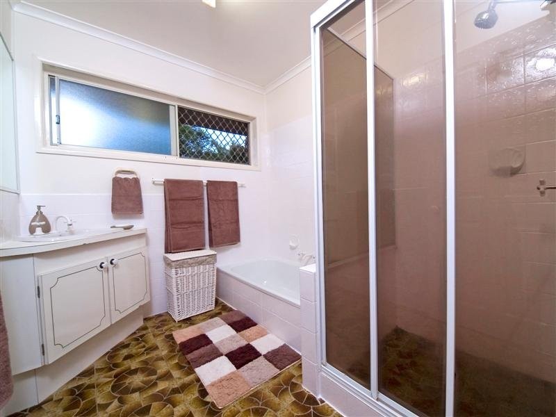 13 Bunya Park Drive, Eatons Hill QLD 4037