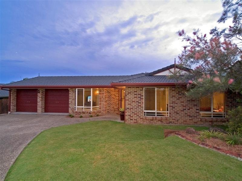 15 Tiffany ct, Eatons Hill QLD 4037