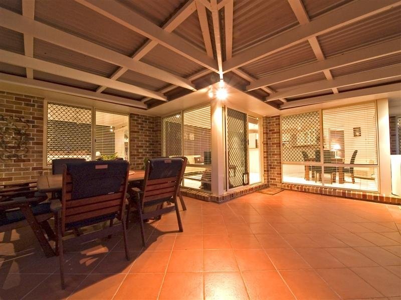 15 Tiffany ct, Eatons Hill QLD 4037