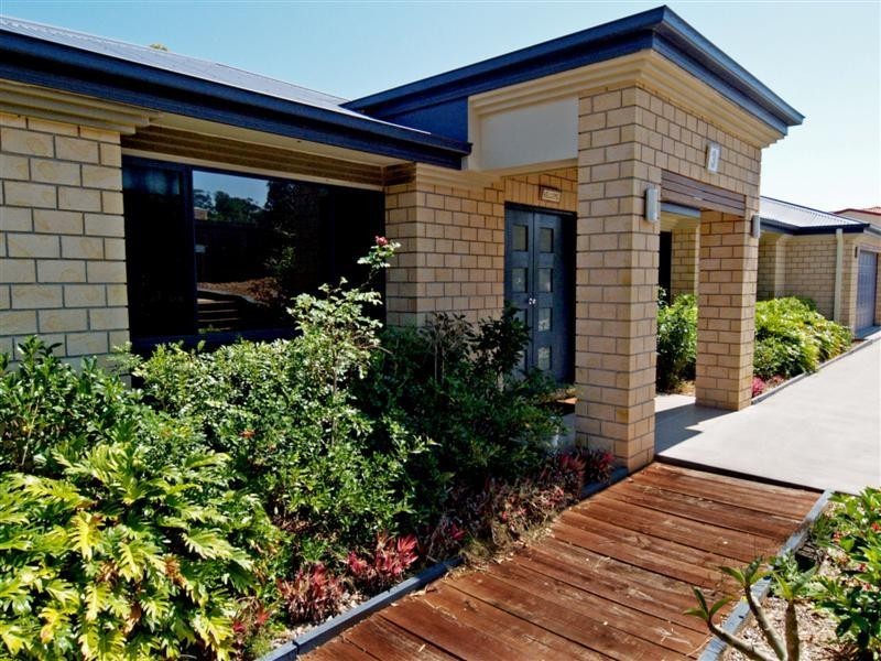 3 Parakeet Court, Warner QLD 4500