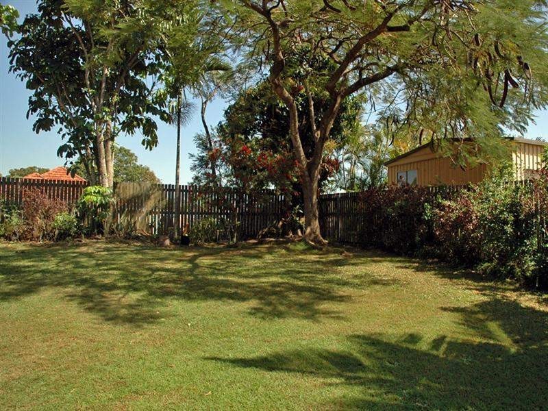 8 Bayview Street, Stafford Heights QLD 4053