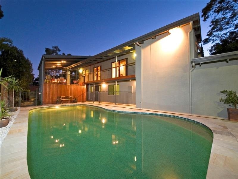 7 JANUS COURT, Eatons Hill QLD 4037