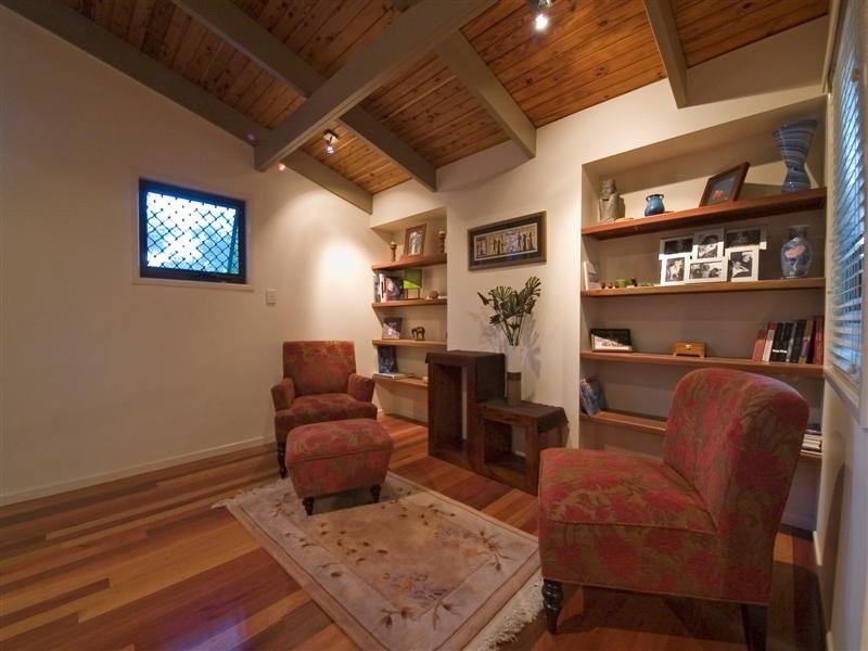 7 JANUS COURT, Eatons Hill QLD 4037