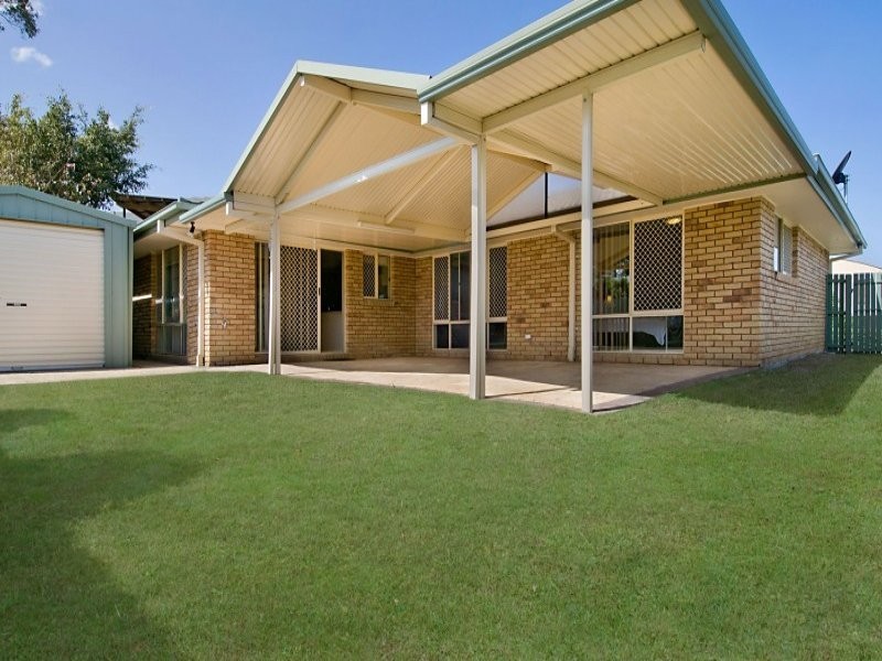 9 Meilland  Court, Eatons Hill QLD 4037