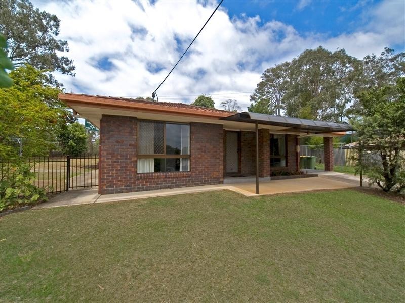24 Verdon Court, Petrie QLD 4502
