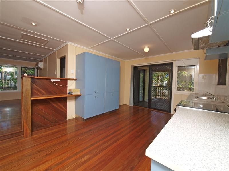 28 ARMFIELD STREET, Stafford QLD 4053