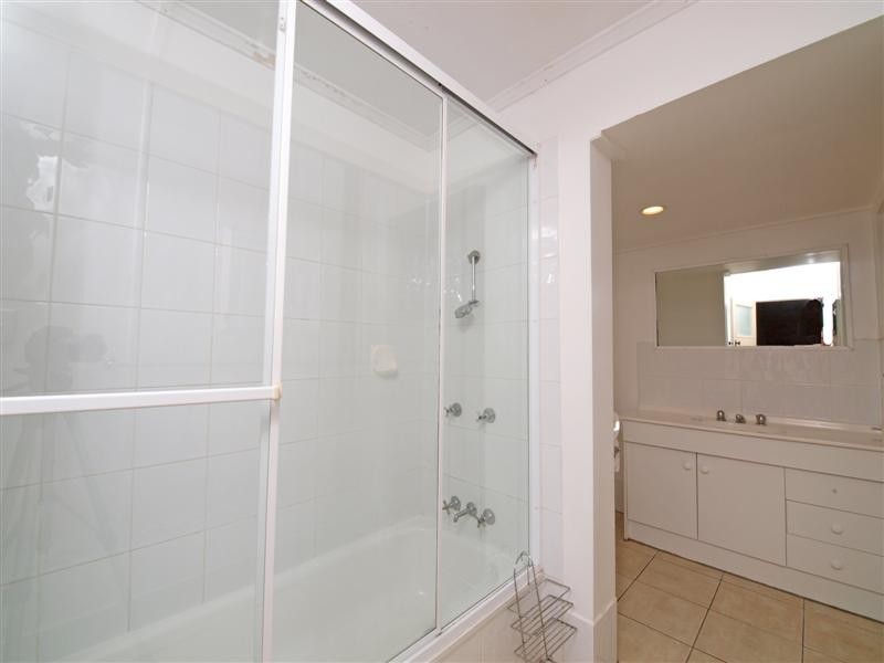 28 ARMFIELD STREET, Stafford QLD 4053