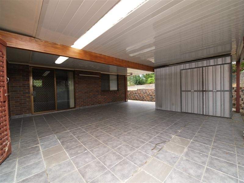 24 Verdon Court, Petrie QLD 4502