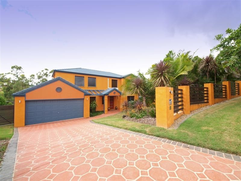 9 ELDERBERRY COURT, Eatons Hill QLD 4037