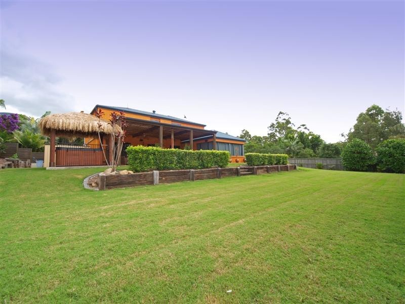 9 ELDERBERRY COURT, Eatons Hill QLD 4037