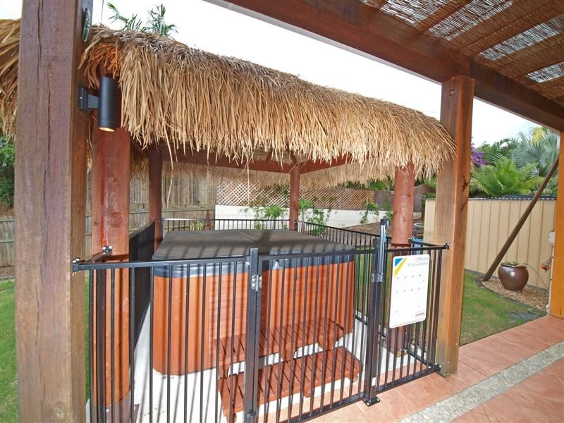 9 ELDERBERRY COURT, Eatons Hill QLD 4037