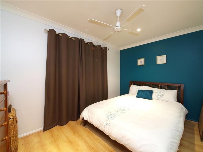 9 ELDERBERRY COURT, Eatons Hill QLD 4037