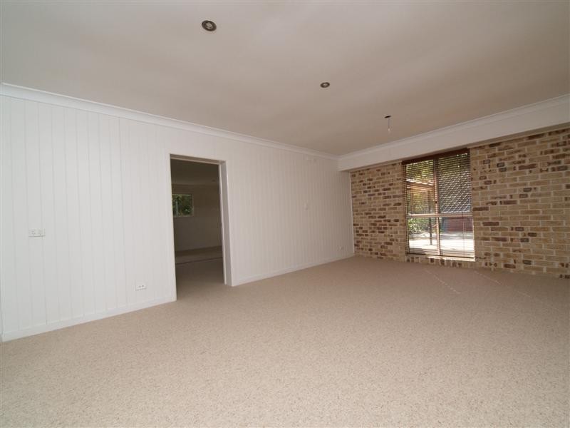 65 Cashmere Lane, Cashmere QLD 4500