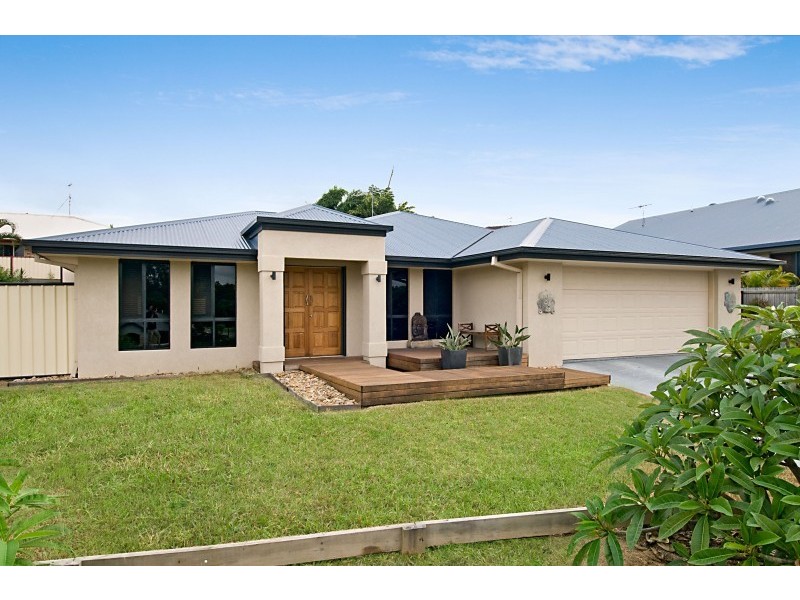 19  Franzin Drive, Cashmere QLD 4500