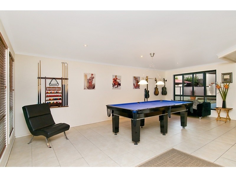 19  Franzin Drive, Cashmere QLD 4500
