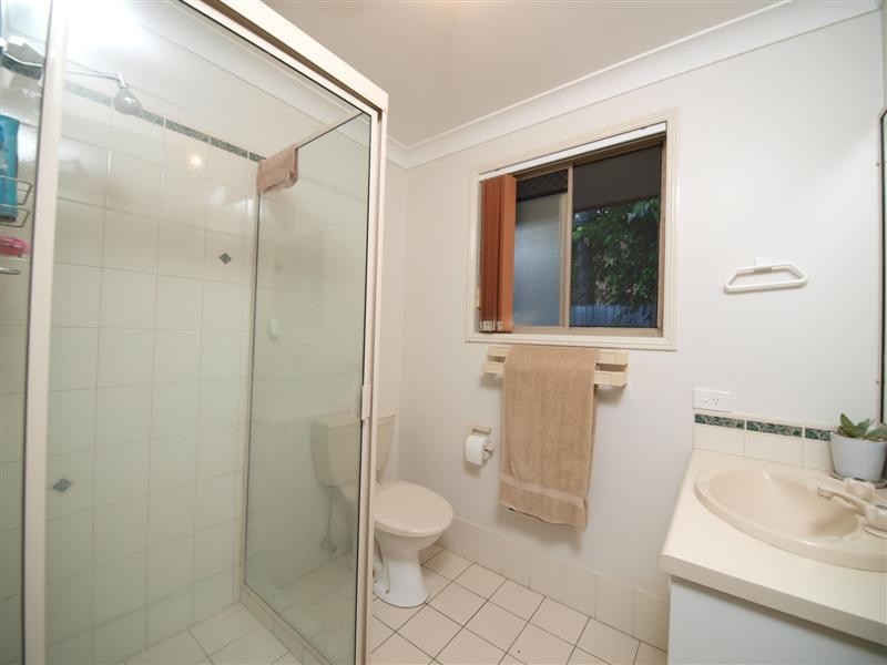 28 Narrabeen Road, Albany Creek QLD 4035