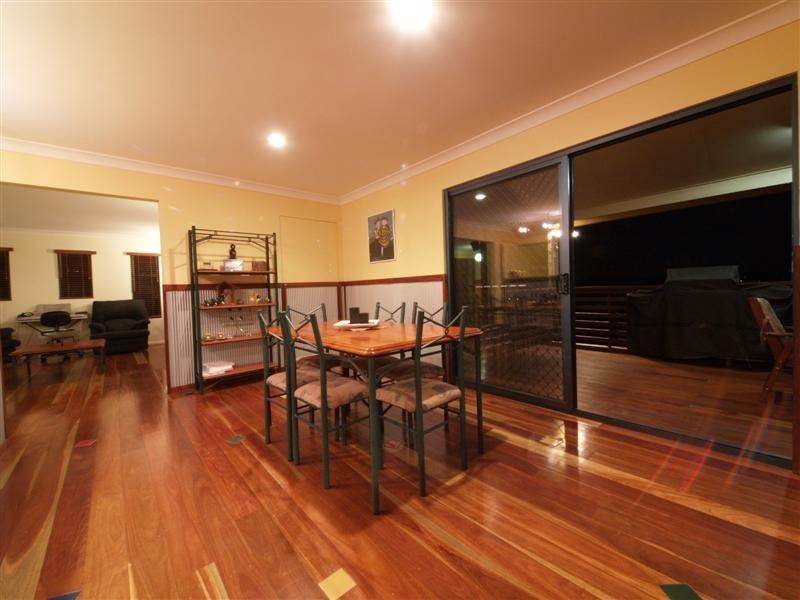 7 Meilland Court, Eatons Hill QLD 4037