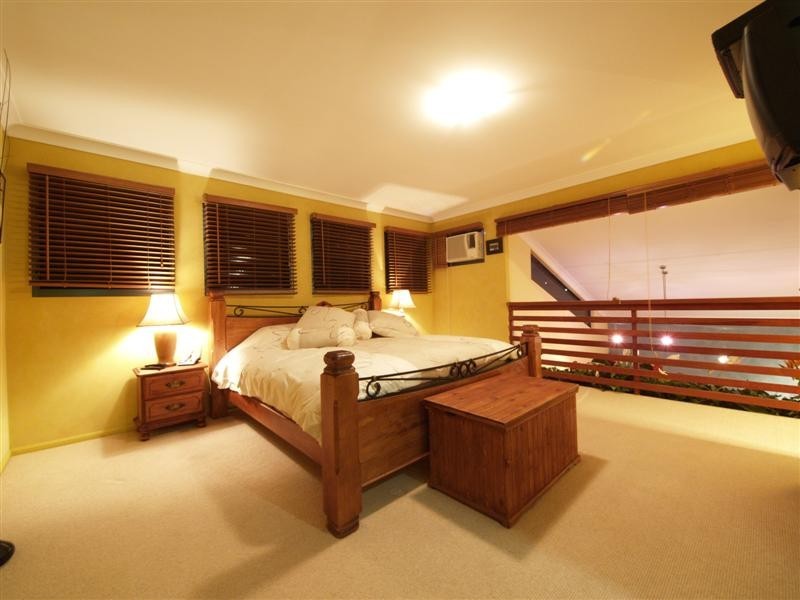 7 Meilland Court, Eatons Hill QLD 4037