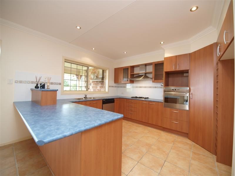 29 Valencia Court, Eatons Hill QLD 4037