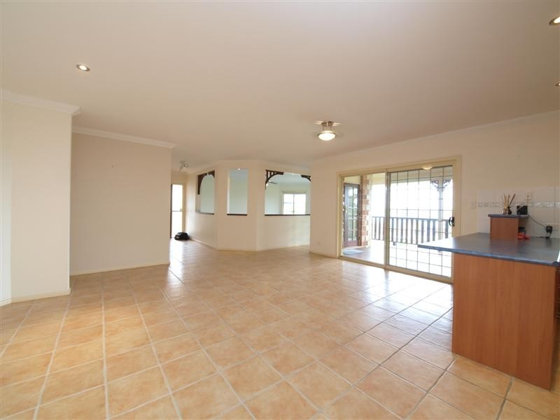 29 Valencia Court, Eatons Hill QLD 4037