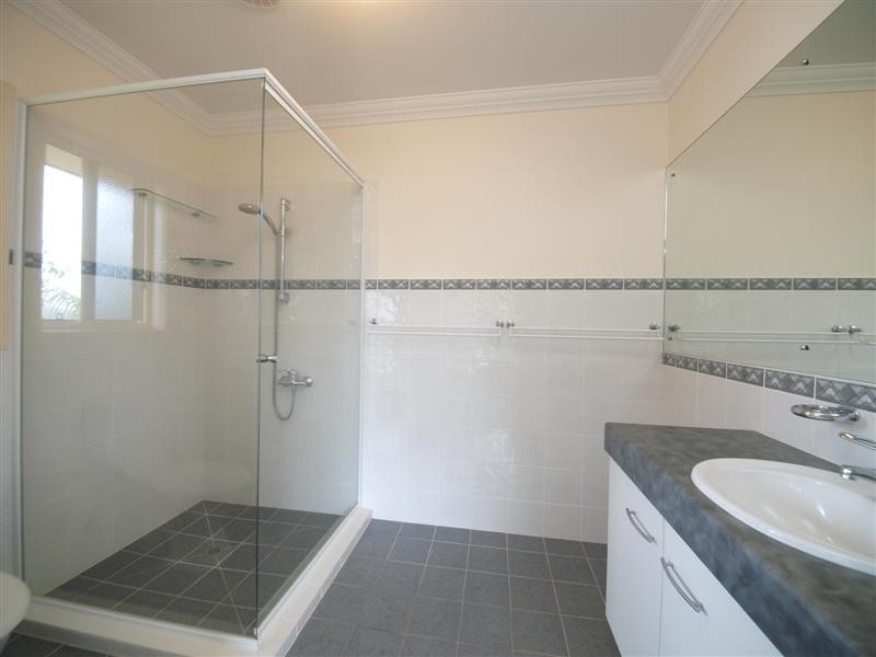 29 Valencia Court, Eatons Hill QLD 4037