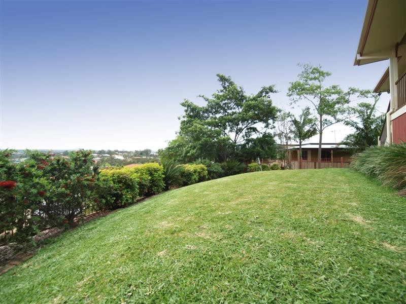 29 Valencia Court, Eatons Hill QLD 4037