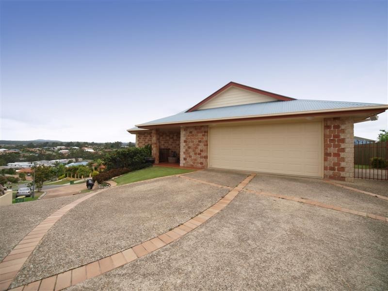 29 Valencia Court, Eatons Hill QLD 4037