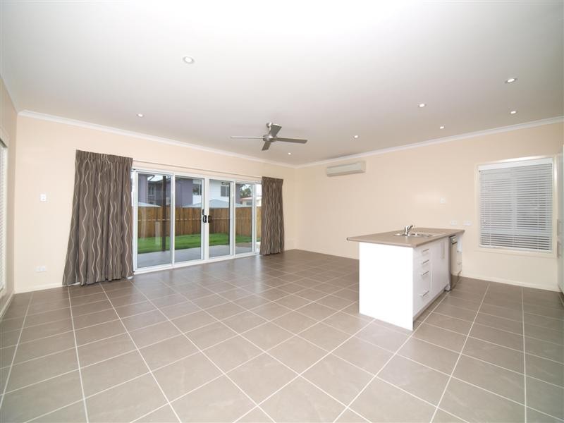 177 Saraband Drive, Eatons Hill QLD 4037