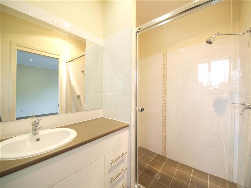 177 Saraband Drive, Eatons Hill QLD 4037