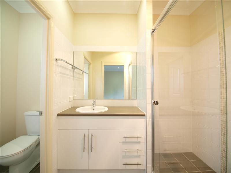 177 Saraband Drive, Eatons Hill QLD 4037