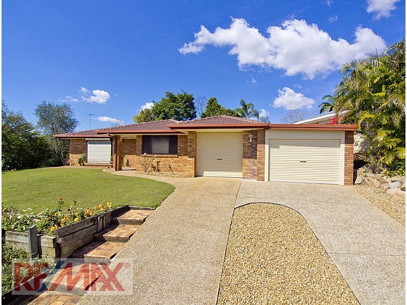 25 Tanager Street, Albany Creek QLD 4035