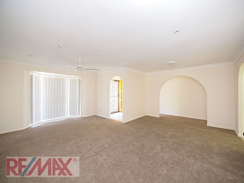 14 Thiess Drive, Albany Creek QLD 4035
