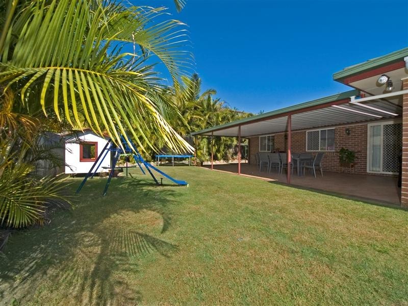 49 Saraband Drive, Eatons Hill QLD 4037