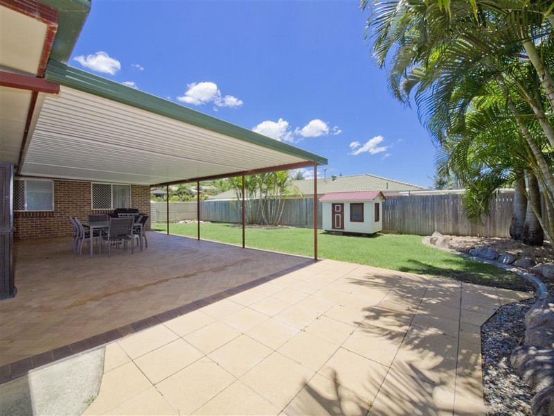 49 Saraband Drive, Eatons Hill QLD 4037