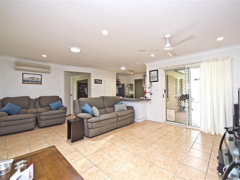 49 Saraband Drive, Eatons Hill QLD 4037