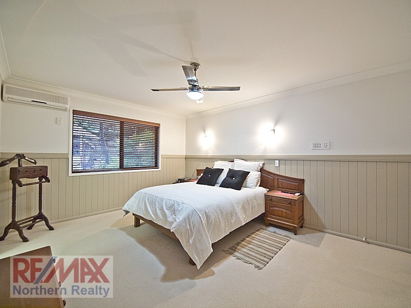 10  Bangalow Place, Albany Creek QLD 4035