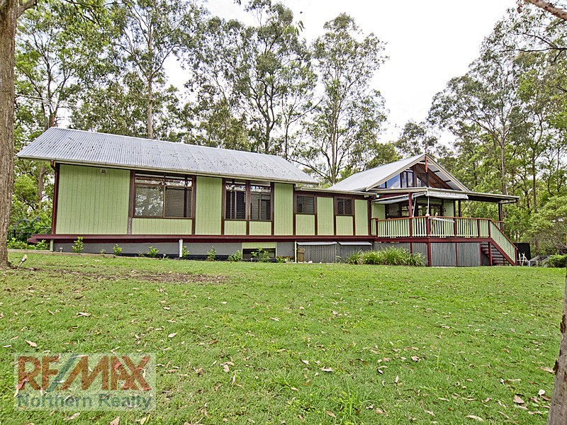35 Harrier place, Warner QLD 4500