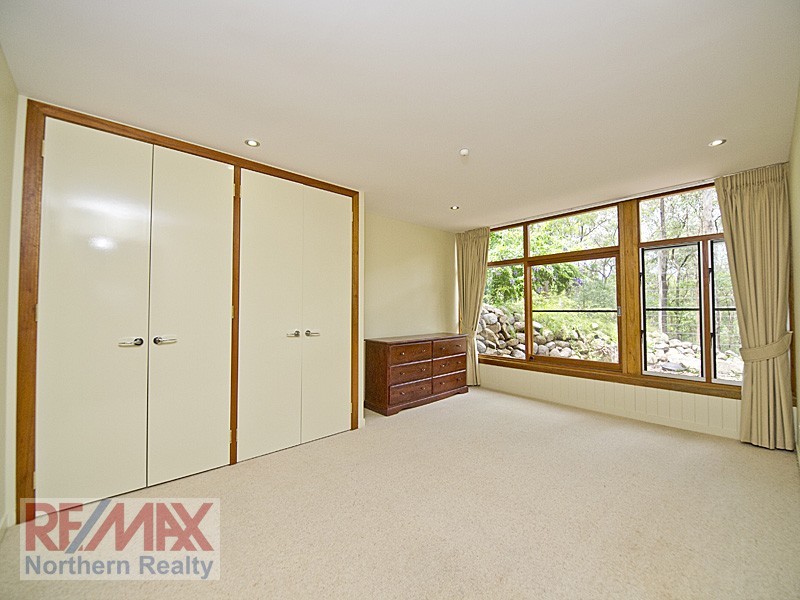 35 Harrier place, Warner QLD 4500