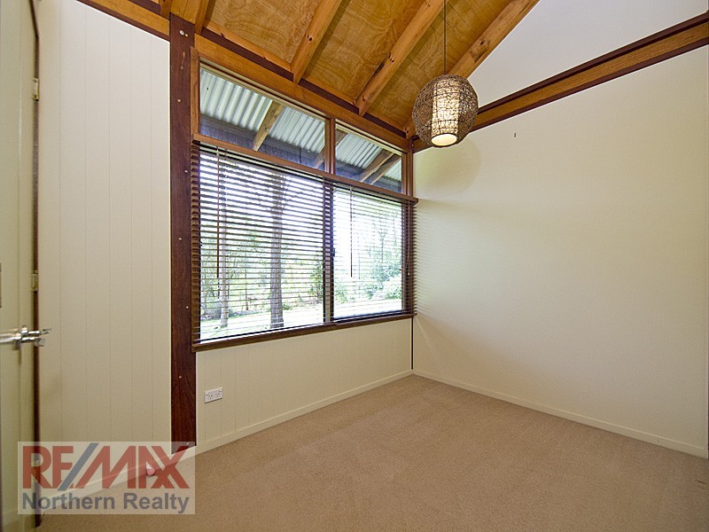 35 Harrier place, Warner QLD 4500
